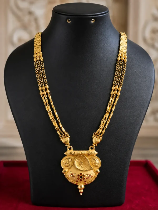 Rajwada-Floral-Gold-Polish-Mangalsutra-Image-1.webp Rajwada-Floral-Gold-Polish-Mangalsutra-Image-1.webp